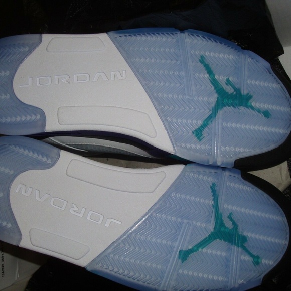 2013 Nike Air Jordan Retro V Grape "Grapes" Sz 11 - Picture 5 of 8